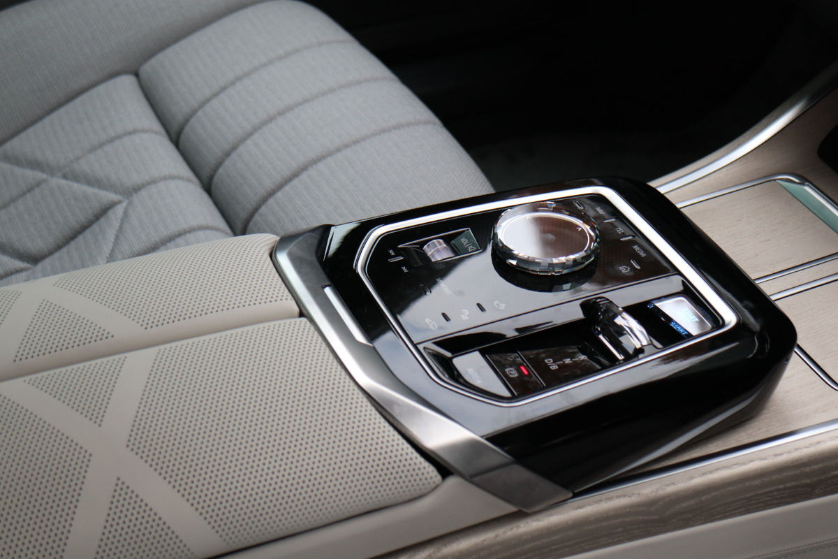 BMW「i7」