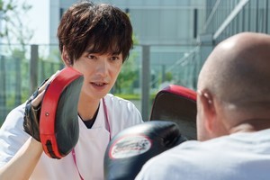 ナースたちが劣悪な環境に抗議…歩(岡田将生)は患者とスパーリング『ザ・トラベルナース』