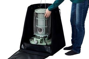灯油ストーブを持ち運ぶための「ストーブバッグ」、MとLの2サイズ展開