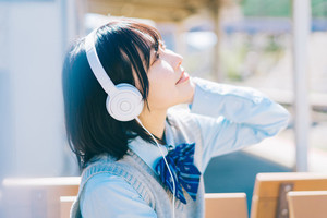 高校生に聞いた「クリスマスの定番ソング」といえば?
