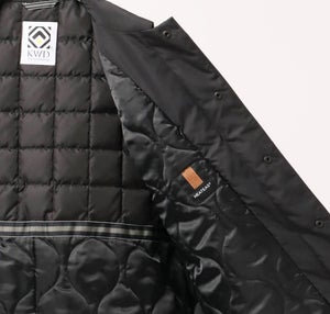 ザ・スーツカンパニー、日本製高級ダウン×吸湿発熱中綿のステンカラーコートを発売