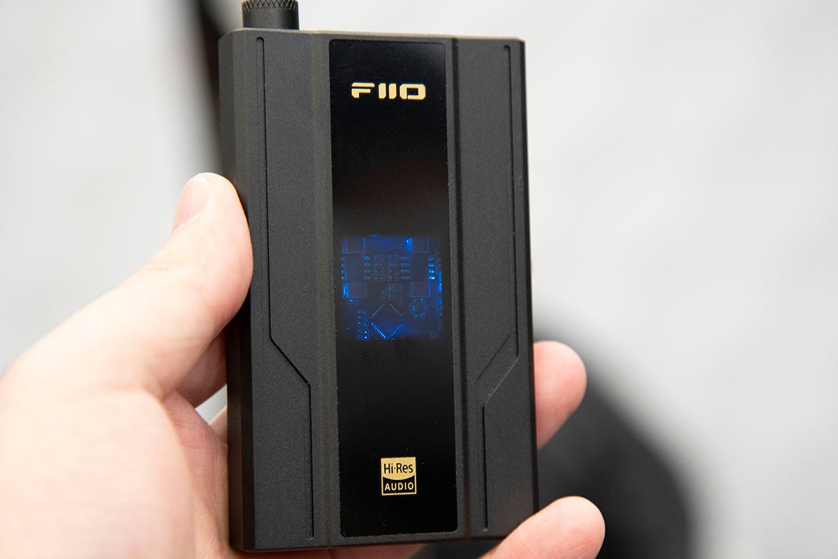 FiiO新ポタアン「Q11」登場、4.4mmバランス/USB-C搭載 