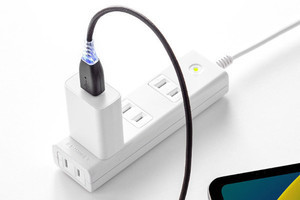 サンワダイレクト、音と光で充電完了を知らせるmicroUSB／USB Type-Cケーブル