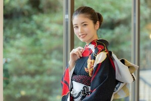 小芝風花、10代の頃から思い描く“理想の主演像”とは?　2023年の目標は「健康管理をしっかり」