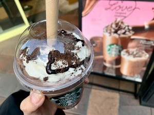 【スタバ新作】バレンタイン第1弾「フォンダン ショコラ フラペチーノ」はいつまで飲める? 値段・カロリーも紹介