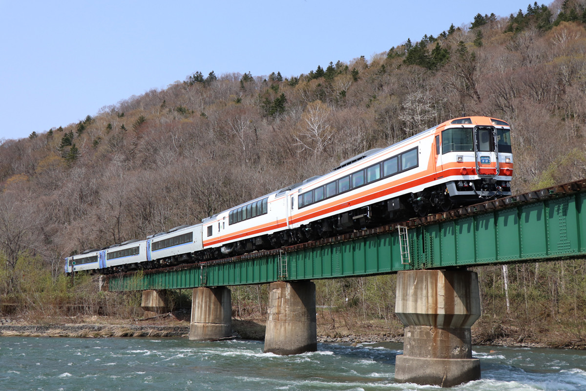 JR北海道「キハ183系オホーツク」でラストラン、グリーン車3両連結 | マイナビニュース