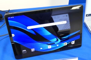 NEC、11.2型有機EL＆120Hzディスプレイ搭載の高性能Androidタブレット