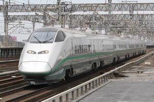 JR東日本、山形新幹線E3系「つばさ」1編成でシルバーカラーを復刻