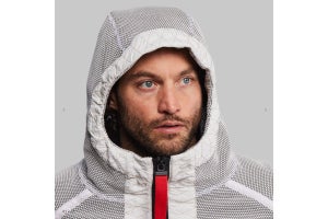 タイタン生活もOK、マイナス179℃に耐える超防寒ジャケットが生まれる - ネット「靴下版も欲しい」
