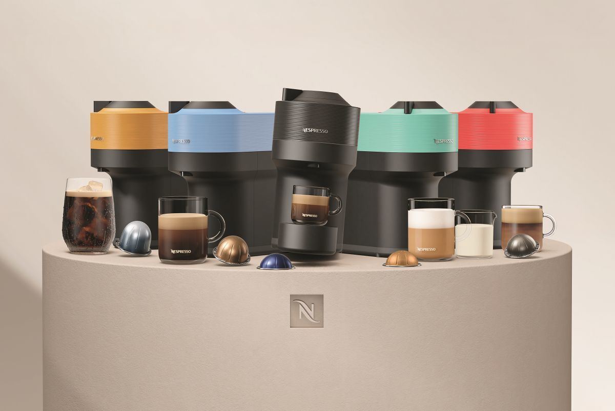 ネスプレッソ、小型化を図ったカプセル式コーヒーマシン「VERTUO POP