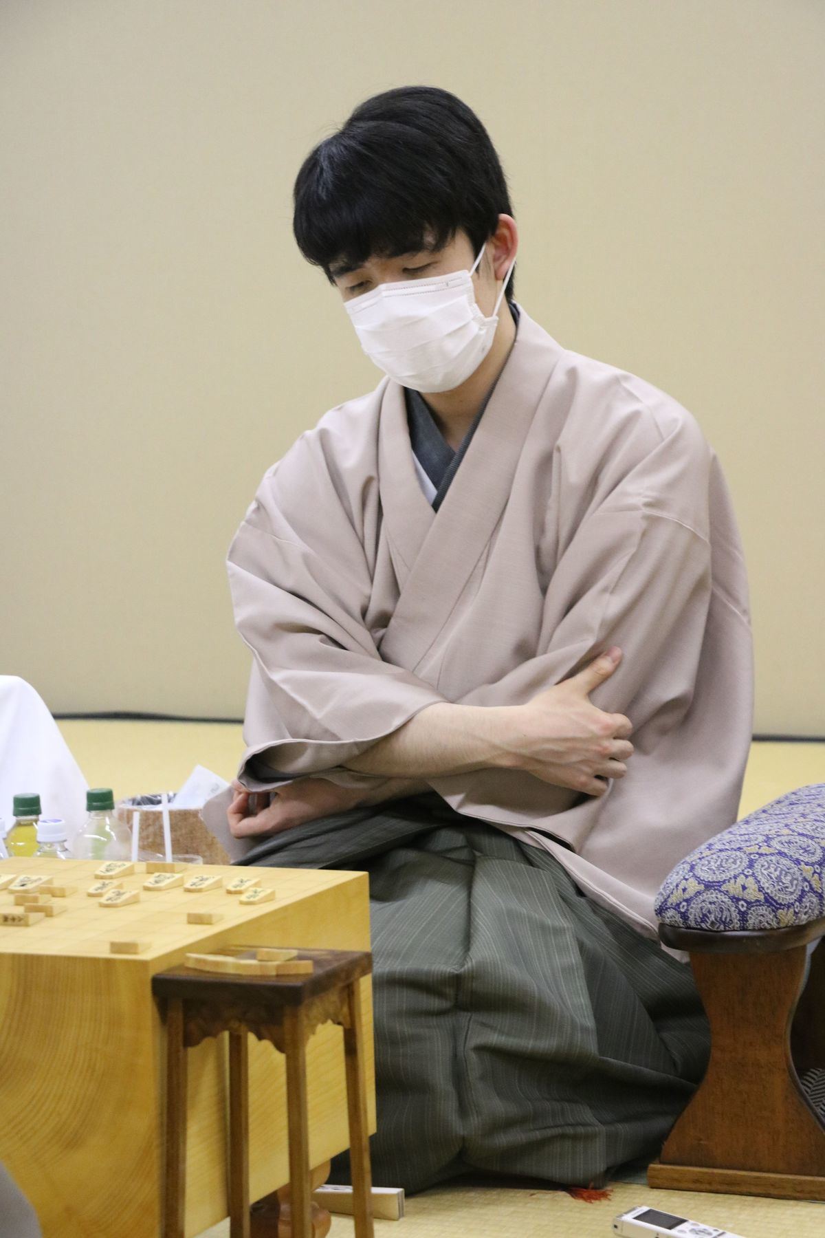 藤井竜王は渡辺棋王との対戦成績を14勝２敗とした（提供：日本将棋連盟）