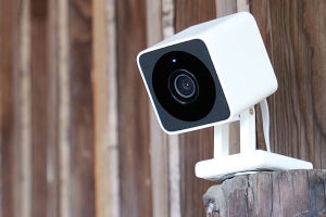 強盗対策で注目高まるネットワークカメラ、3,480円の格安品の意外な実力