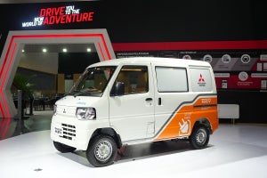 三菱自動車、インドネシアで軽商用電気自動車「ミニキャブ・ミーブ」を生産開始