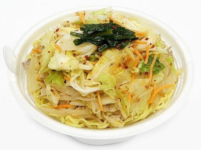 「ピリ辛白菜スタミナラーメン」(626円)