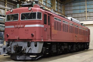 JR東日本「第3回 機関車展示撮影会」EF81形＆ホキ車が水戸運輸区に