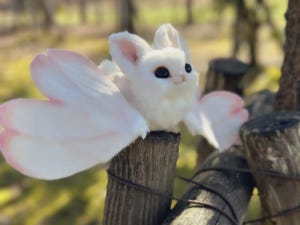 【発見!】Twitterに桜の翼を持つ不思議な小動物現る!? 制作者さんにこだわりを聞いてみた! -「春の妖精さんだ～」「生きてる動物かと」