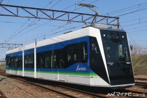福井鉄道F2000形「FUKURAM LINER」新型車両デビュー、直線的な外観
