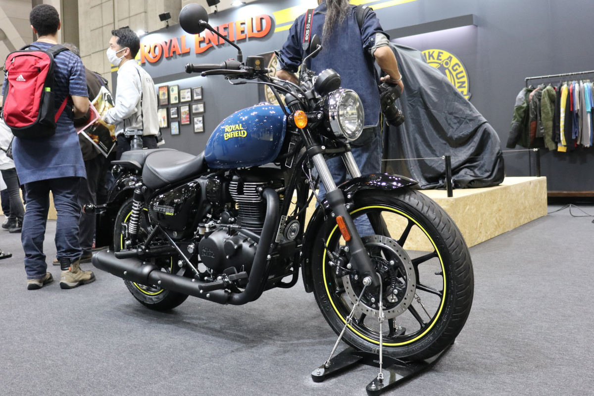 ロイヤルエンフィールドが「東京モーターサイクルショー」に展示したバイク