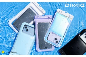 防水スマホケース「DIVAID」から、水に浮くショルダーストラップ付きモデル