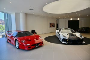 アジア最大級のフェラーリ販売店が日本に! F50などが並ぶ店内を見てきた
