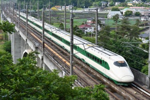 JR東日本E2系200系カラー車両「東京再会号」新青森駅から東京駅へ