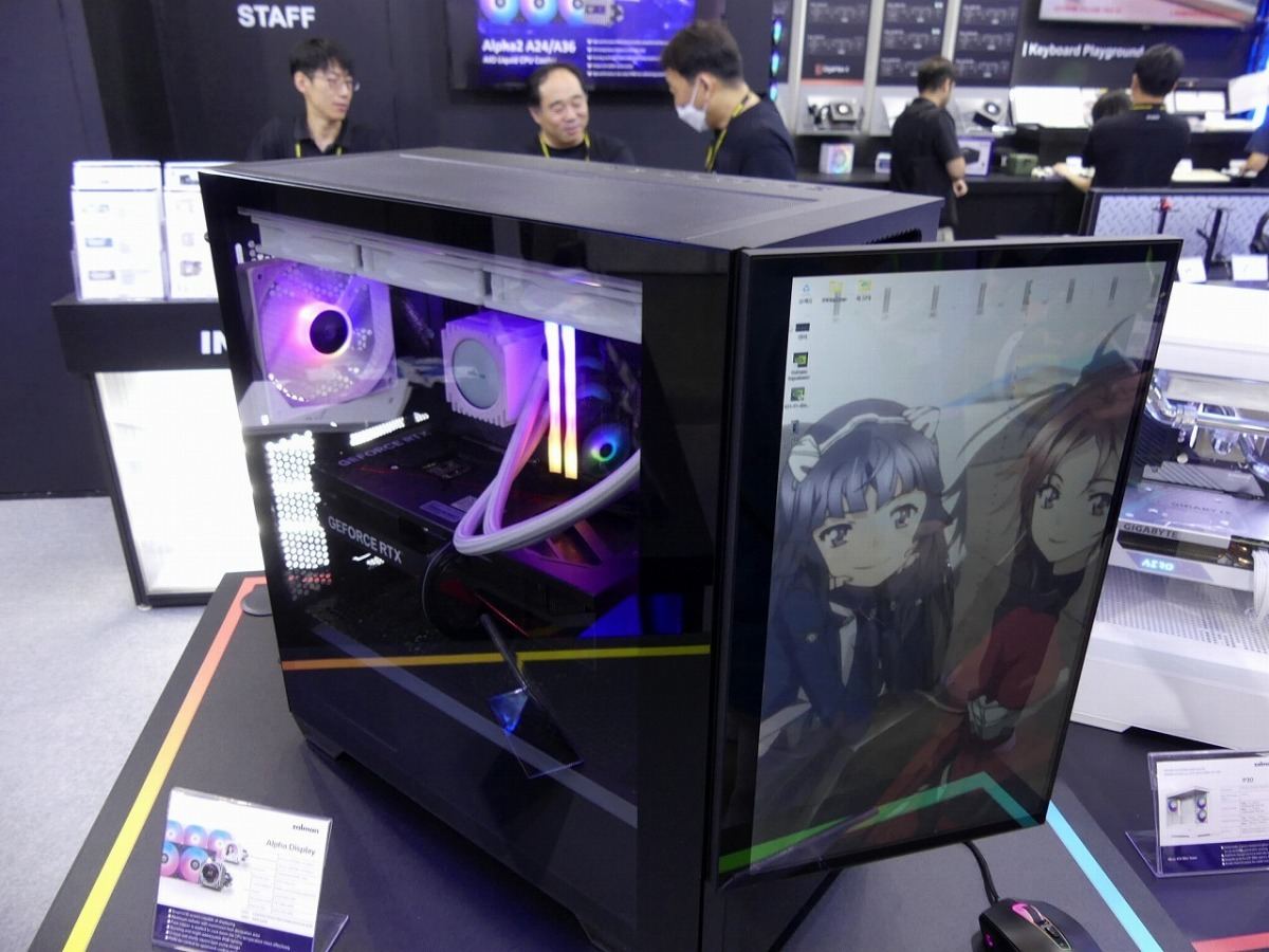 COMPUTEX TAIPEI 2023 - Zalman、フロントのほぼ全部が液晶画面の