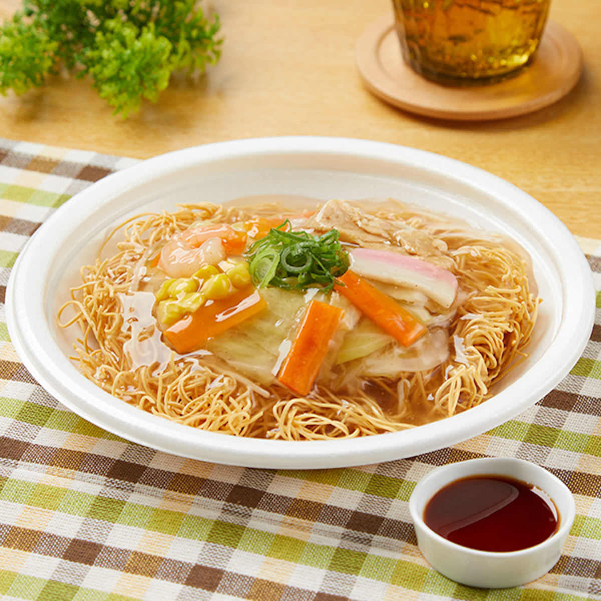 「リンガーハット監修　長崎皿うどん」(598円)