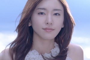 新垣結衣の過去11年をCMで振り返る「今はすっぴんも好きになれました」