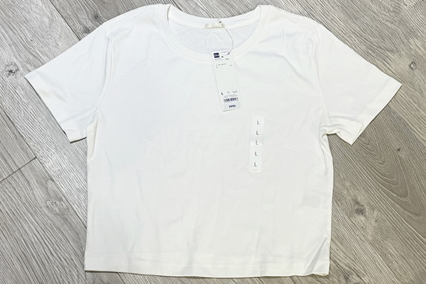 「コットンミニT(半袖)」01 OFF WHITE(990円)