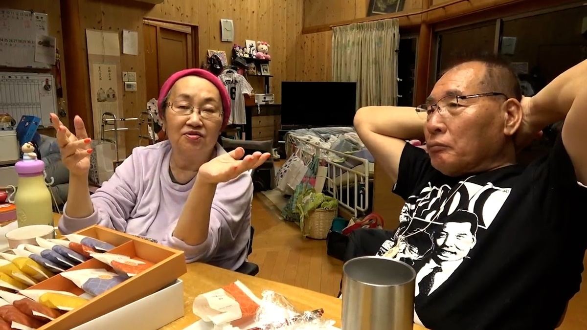 宮川花子(左)と大助　(C)フジテレビ