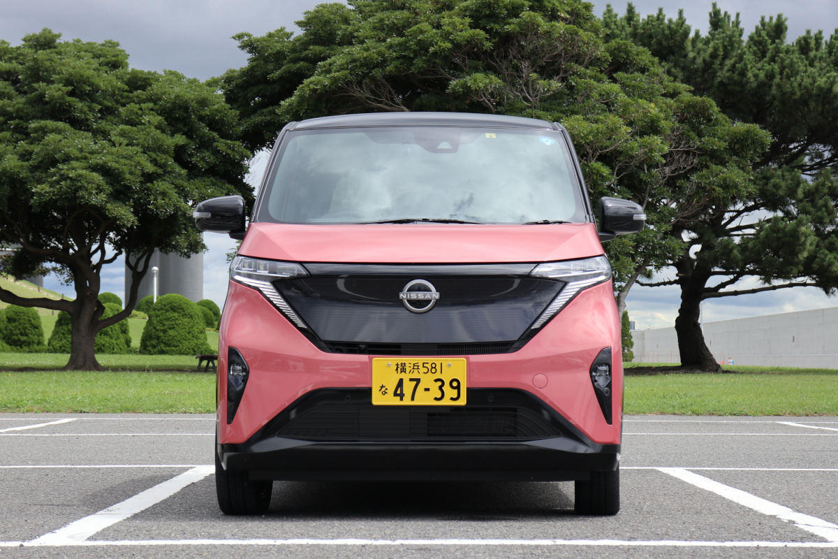 日産「サクラ」