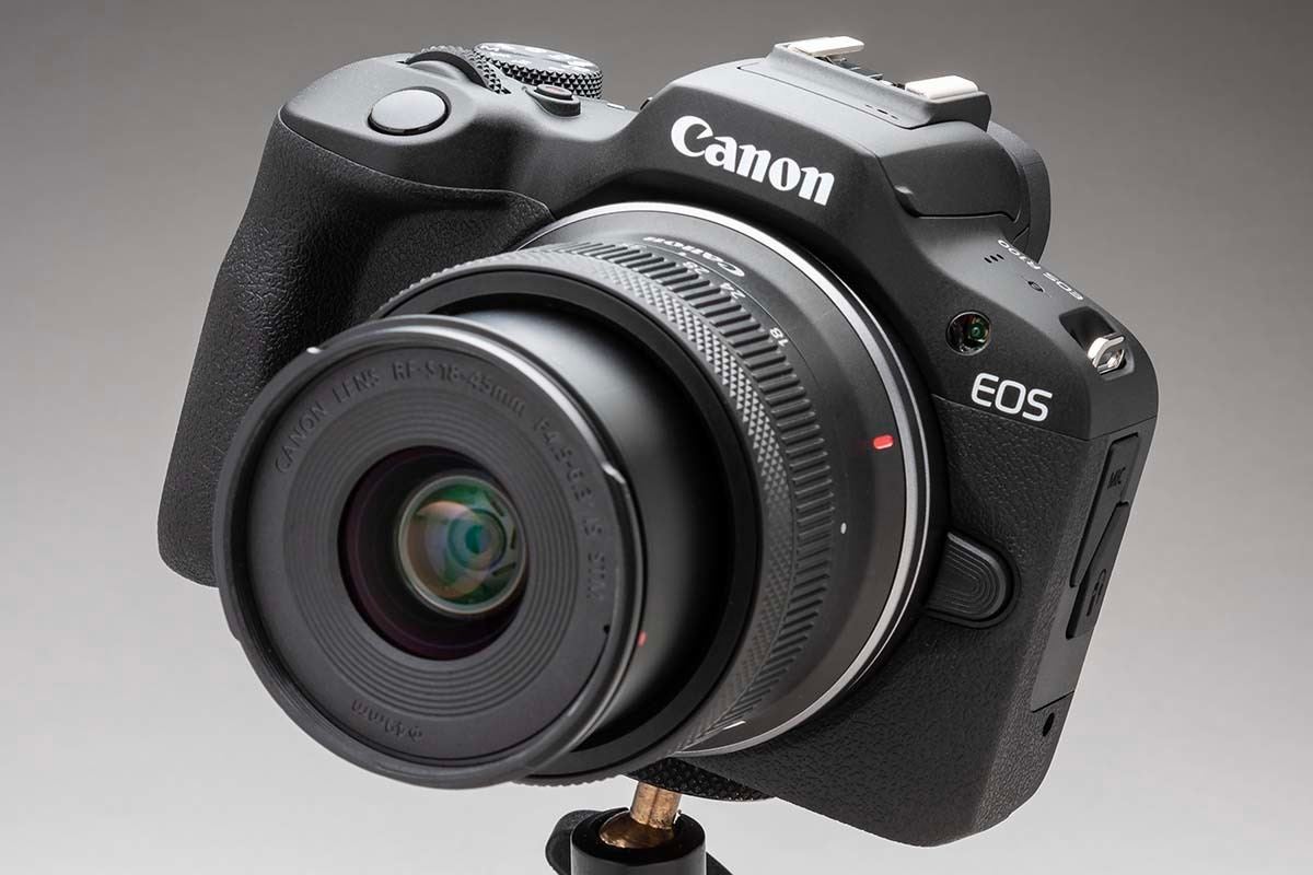 キヤノン「EOS R100」機能編レビュー シンプルな入門機、機能や装備に