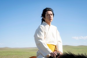 二宮和也、日曜劇場『VIVANT』参戦! 第1話にサプライズ登場「驚いてもらえたらうれしい」