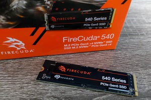 Seagate初のGen 5対応SSD「FireCuda 540」を試す - 公称10,000MB/秒の大台に突入した実力とは
