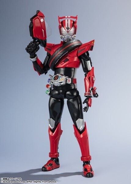 仮面ライダードライブ』アクションフィギュアが武器パーツとセットに