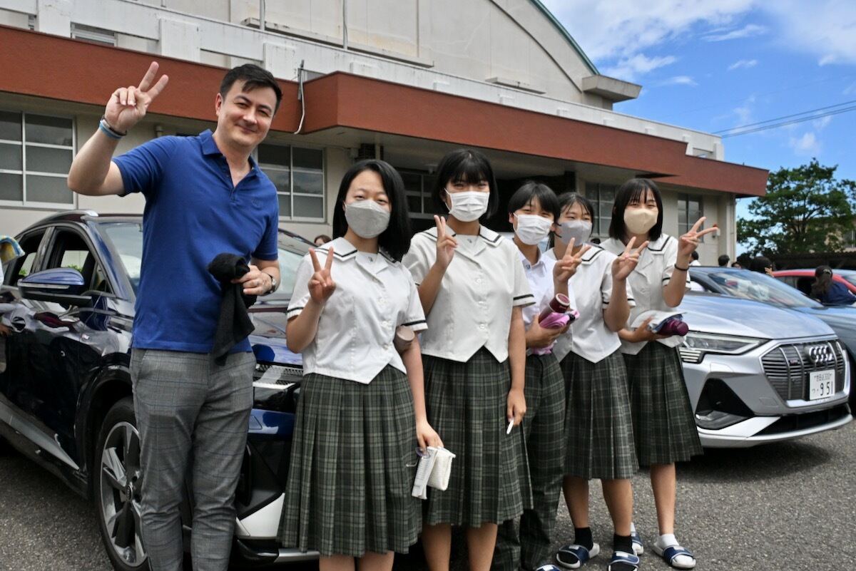 アウディ屋久島ツアーの様子