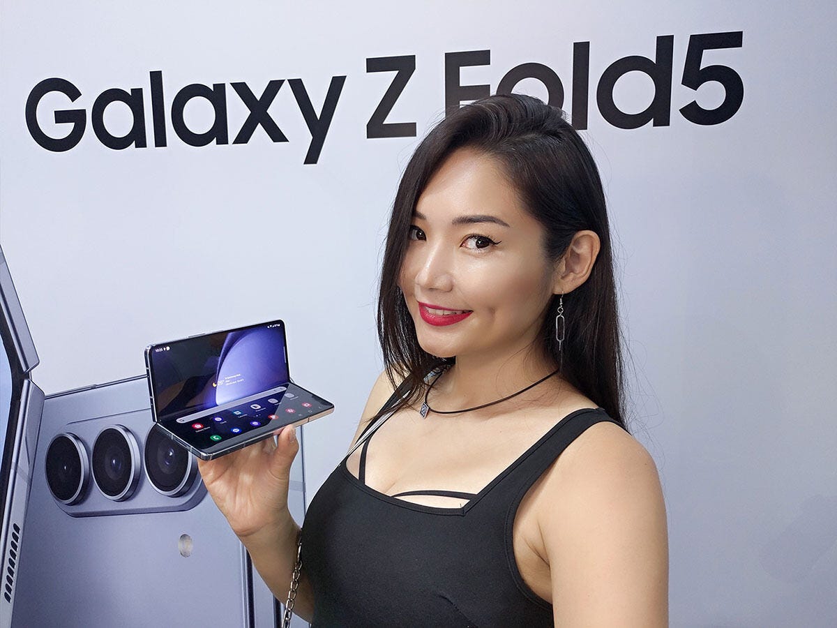 進化した折りたたみ大画面スマホ「Galaxy Z Fold5」を発表会でチェック