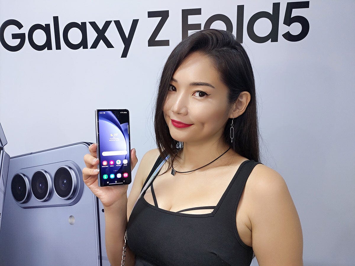 進化した折りたたみ大画面スマホ「Galaxy Z Fold5」を発表会でチェック