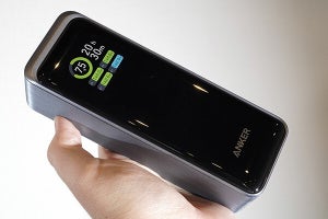 Anker画面付きモバイルバッテリー3製品、最上位機はアプリから音で“探せる”