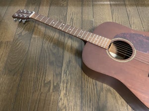 Martin『D-15』。老舗ギターメーカーの定番シリーズは“ドすけべ”モデル?