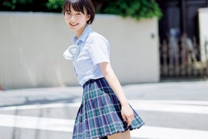 『最高の教師』でドラマデビューの藤崎ゆみあ、神秘的な横顔&制服姿で等身大の笑顔