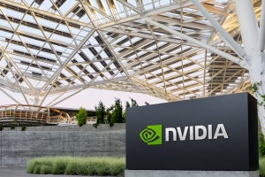 NVIDIA 5〜7月期決算、生成AI向け需要で過去最高を更新、売上高101%増