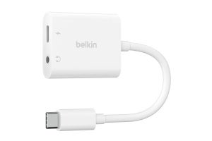 ベルキン、iPhone 15シリーズで充電中に有線イヤホンを使えるアダプター