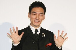 草なぎ剛、最新作で小泉今日子と共演　「撮影で一番感動した」エピソード明かす