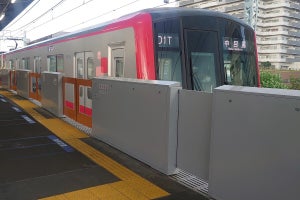 東武スカイツリーラインの4駅にホーム柵、11/12から順次使用開始へ