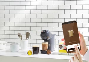 ネスカフェ ドルチェ グスト、アプリ連携できる新カプセル式コーヒーマシン