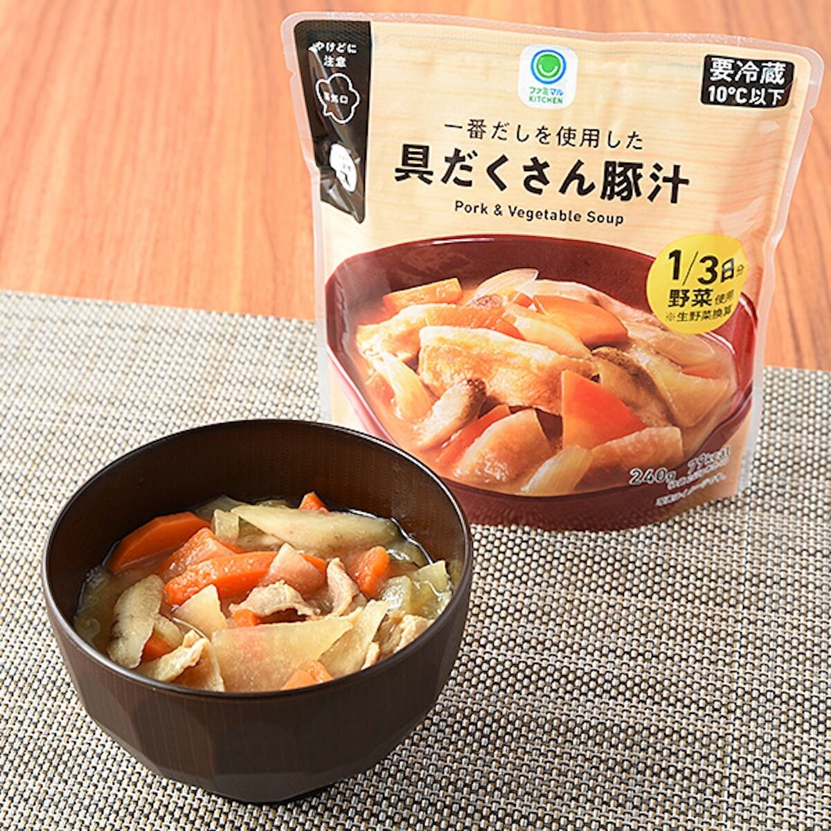 「一番だしを使用した具だくさん豚汁」(298円)