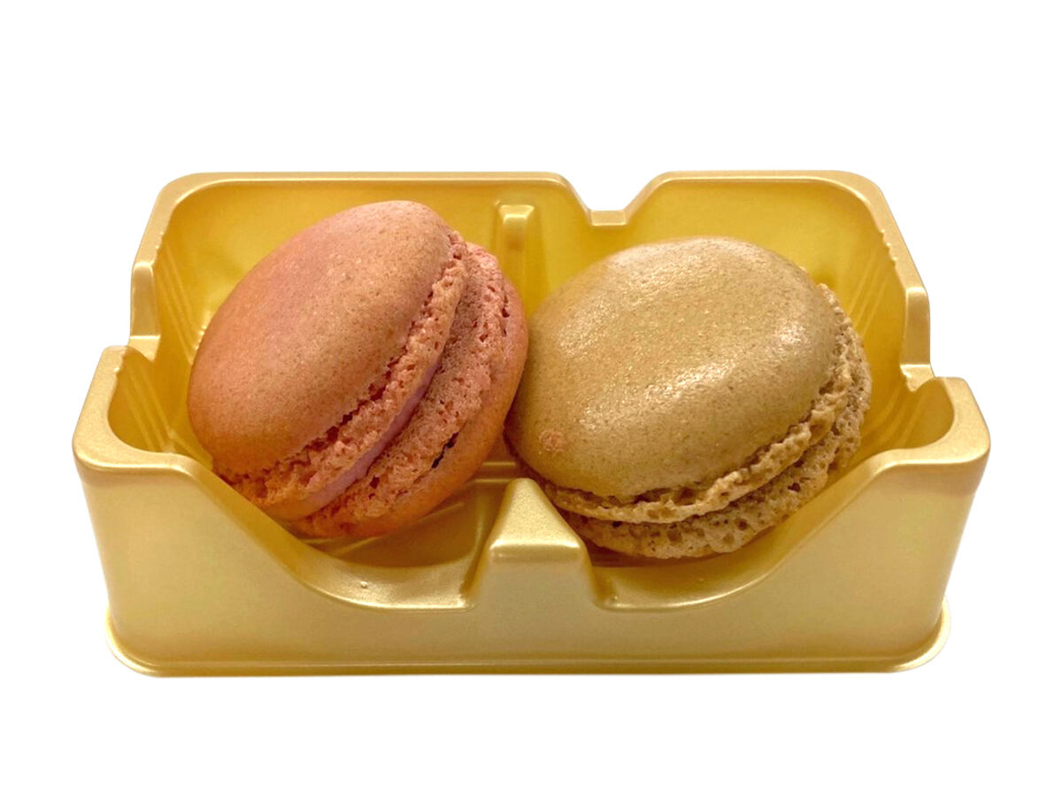 「7プレミアム マカロンあまおう苺&和栗」(216円)