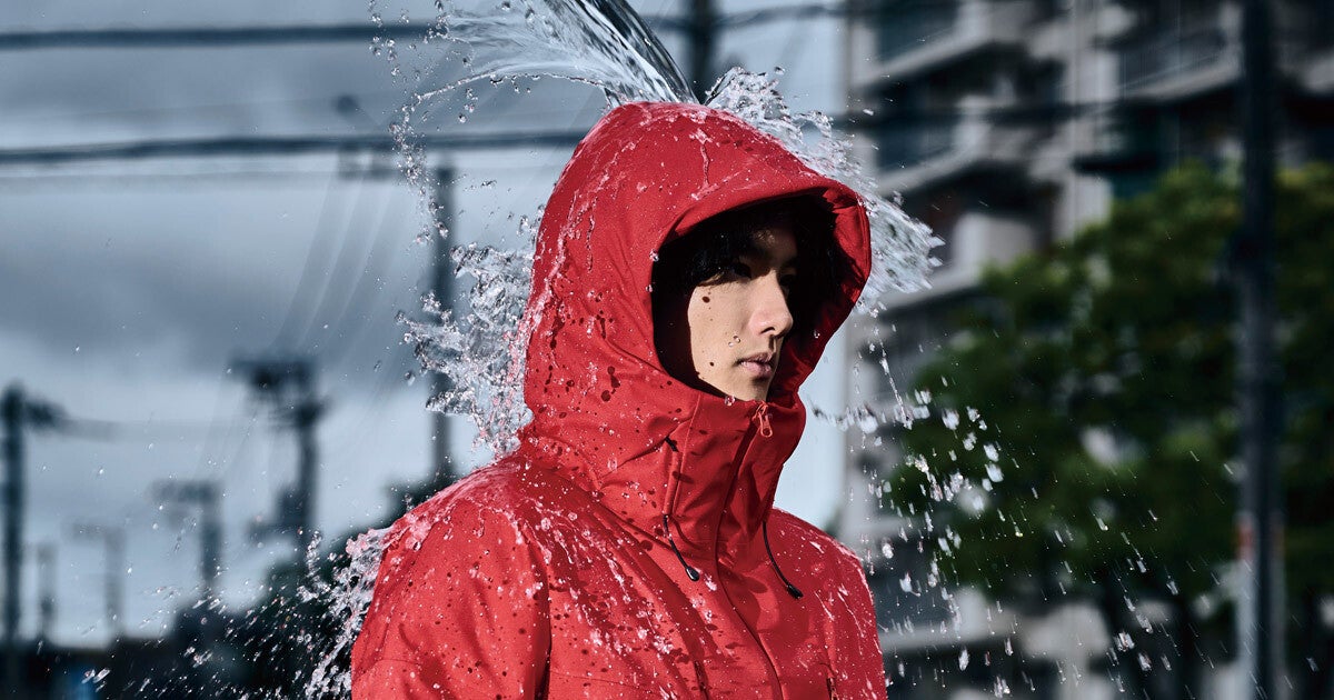 ワークマン、【7800円】の史上最多機能を持つ防水・防寒ウェアを発売