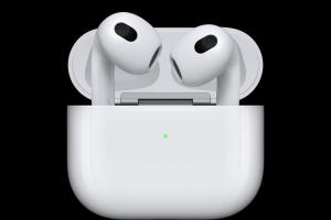 シームレスな切り替えに感動！　AirPodsをiPhoneとMacで共有する - iPhoneユーザーのためのMacのトリセツ